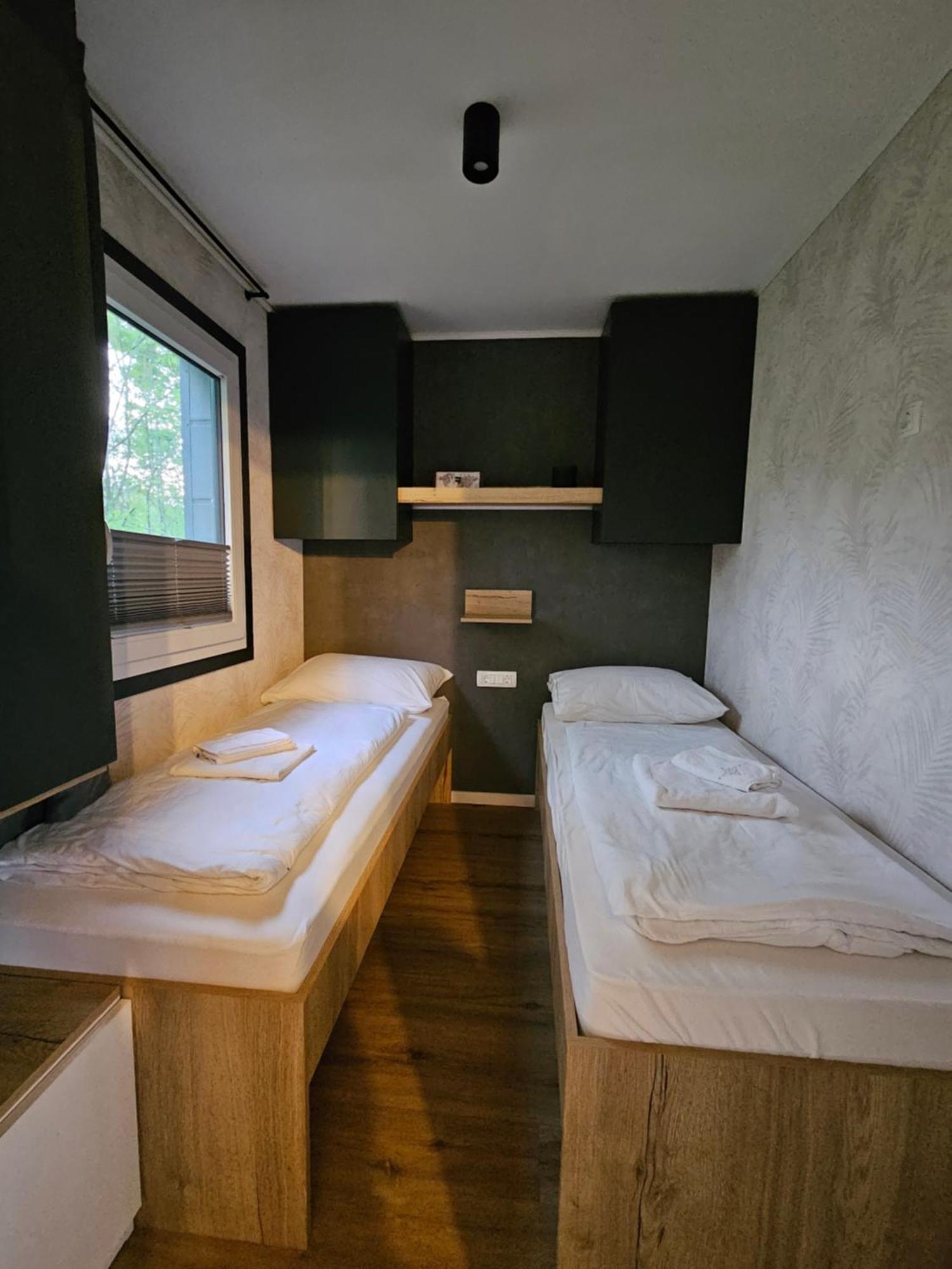 Apartment Mobilna Hiska Pod Lipo